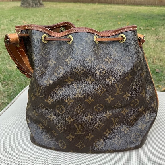 Louis Vuitton Vintage Noe Bag - Picture 8 of 14